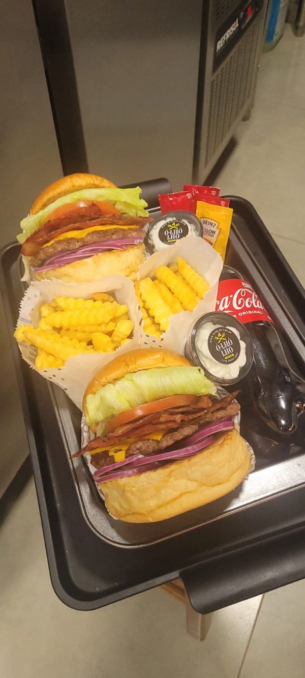 2 Smash Salada Bacon + 2 Batata Frita + Refri 600ml