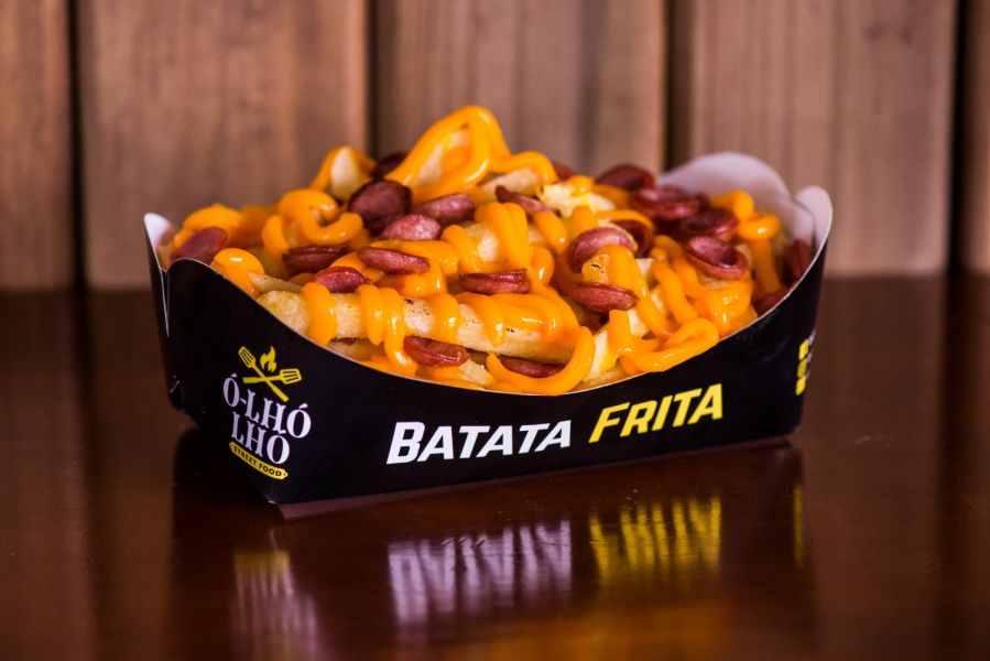 Batata Frita com calabresa e cheddar 300gr