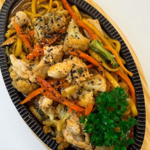 Yakisoba frango 500 gramas