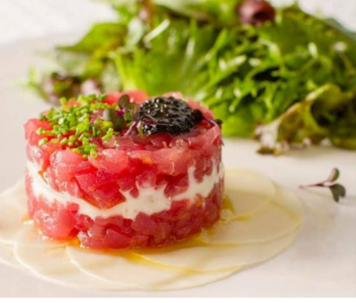 tartar de atum com creme de queijo