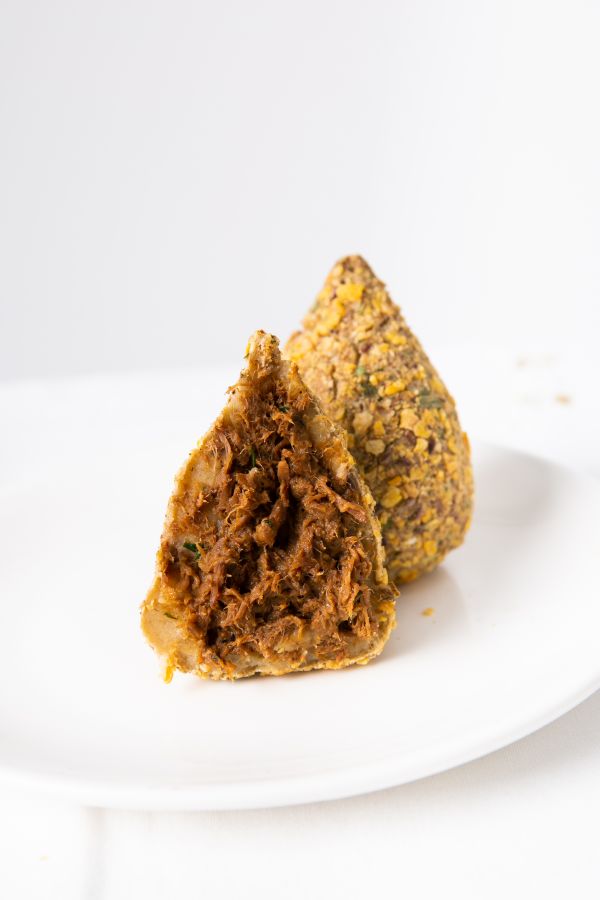 Coxinha Fit de Carne de Panela