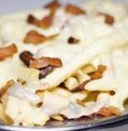 Batata com Queijo e Bacon