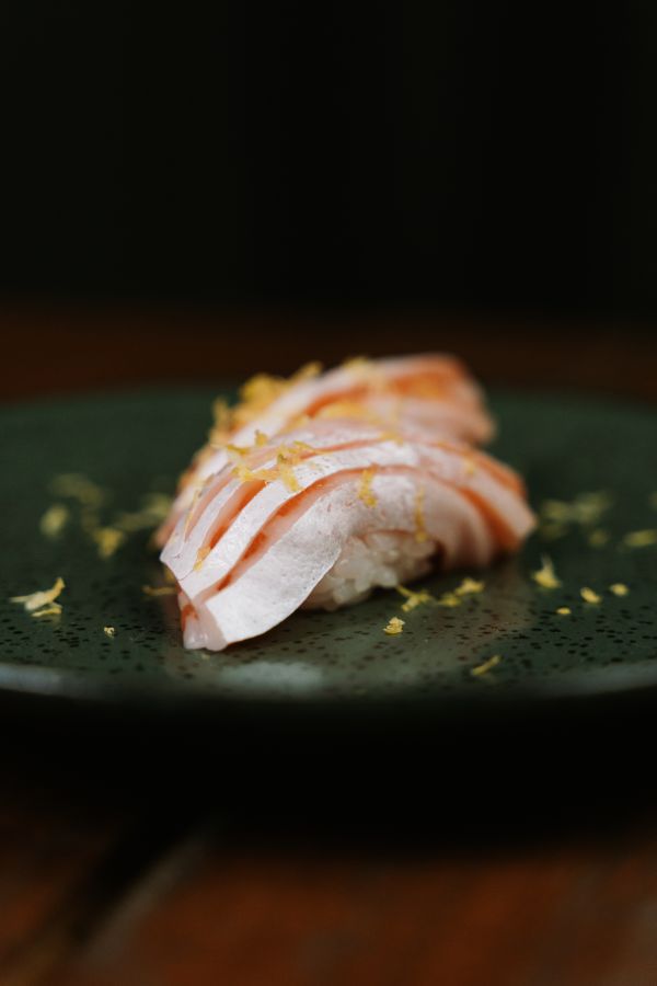 Niguiri de Salmão Trufado