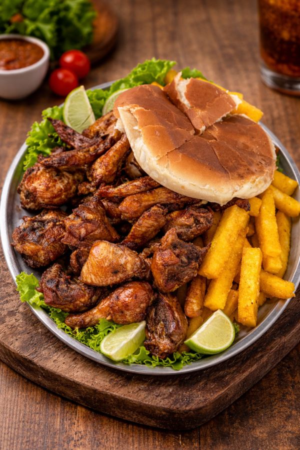 Frango a passarinho grande + Coca cola 1,5l