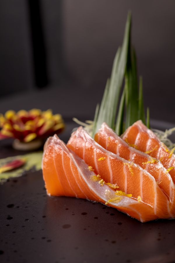 Sashimi barriga de salmão ( 4 Peças)