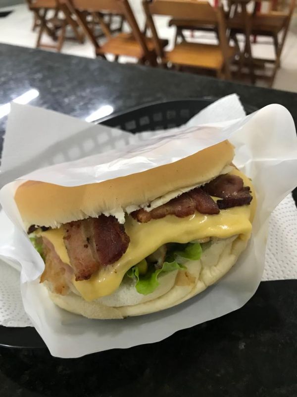 X-Galinha com Bacon