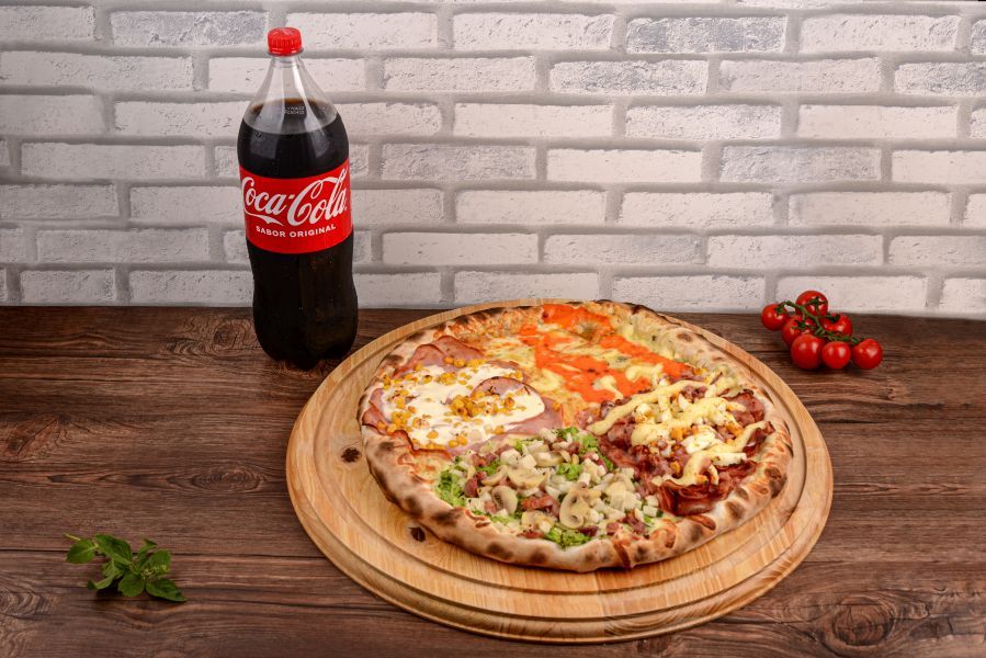 COMBO PIZZA SABORES ESPECIAIS (12 fatias) + Borda + Refri ou Suco